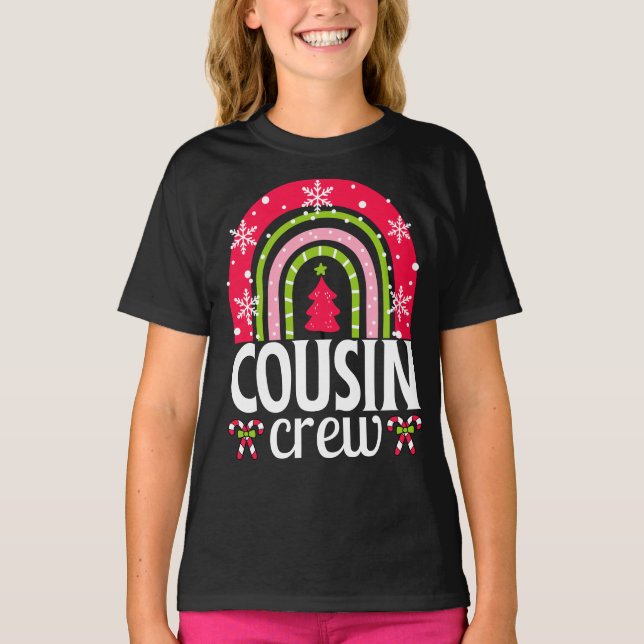 Cousin Crew Weihnachtsbaum Regenbogen Schneeflocke T-Shirt (Vorderseite)