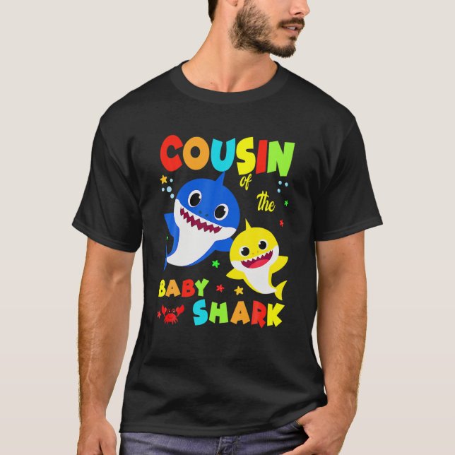 Cousin Shark Geschenk Niedliche Baby Shark Familie T-Shirt (Vorderseite)