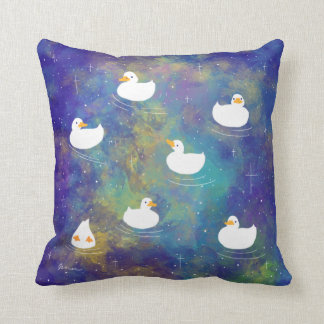 COUSSIN 宇宙を泳ぐアヒル