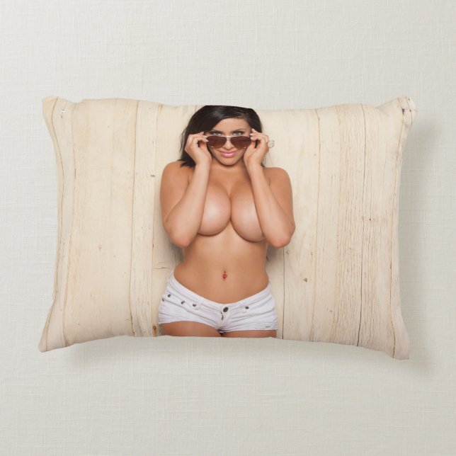 Coussin 16" d'accent de polyester de Bunnie (Dos)