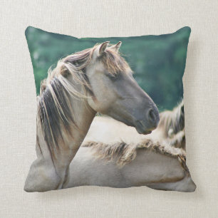 Coussin A herd of Brumby Horses from Australie