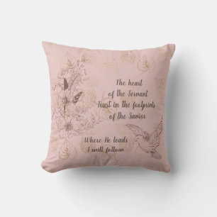 Coussin à motif floral rose doux