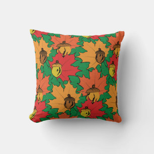 Coussin Acorns et feuille VI