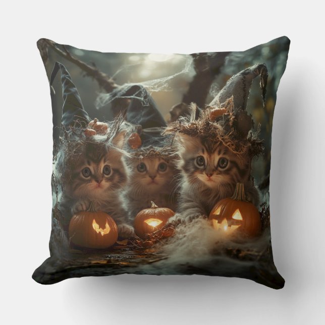 Coussin Adorable chatons d'Halloween avec Citrouilles (Recto)