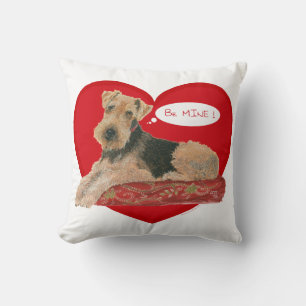 Coussin Airedale Terrier Valentine