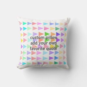 Coussin ajouter votre texte moderne coloré triangle motif