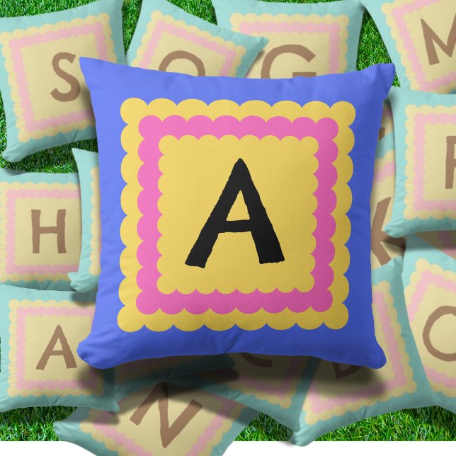 Coussin Alphabet à saint jacques Monogramme à saint jacque (Créateur téléchargé)