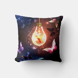 Coussin Ampoule lumineuse avec papillons nocturnes