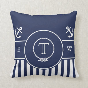 Coussin Ancre nautique décorée d'un monogramme et ligne 
