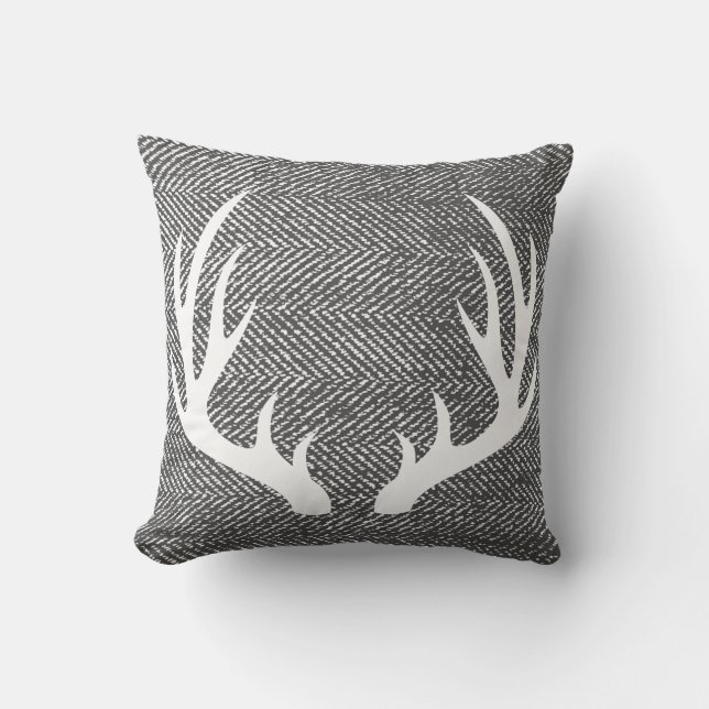 Coussin Andouillers en arête de poisson et blancs de gris (Recto)