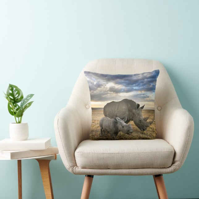 Coussin Animaux de bébés cutest | White Rhino & Calf (Chaise)