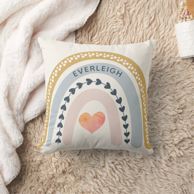Coussin Aquarelle Boho personnalisée Nom arc-en-ciel Fille (Couverture)