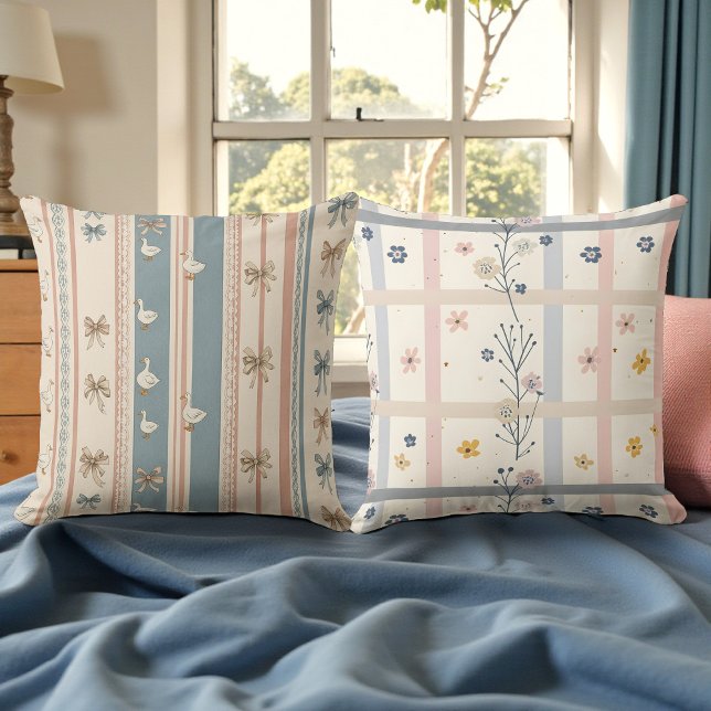 Coussin Aquarelle Douces Oies & Fleurs Double Face (Créateur téléchargé)