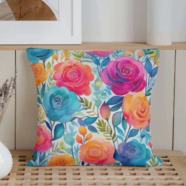 Coussin Aquarelle Roses Whimsical (Créateur téléchargé)