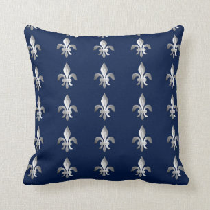 Coussin Argent Fleur-De-lis sur le bleu d'indigo