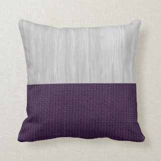 Coussin argenté et pourpre de toile de jute