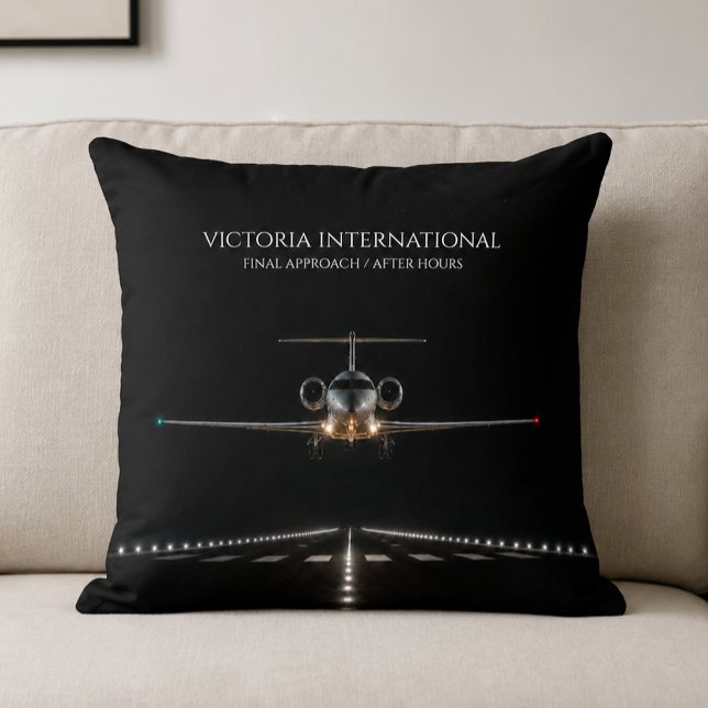 Coussin Arrivée de jet de luxe exécutif après les heures (Créateur téléchargé)