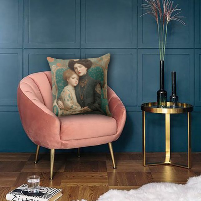 Coussin Art Nouveau Mother & Child (Créateur téléchargé)