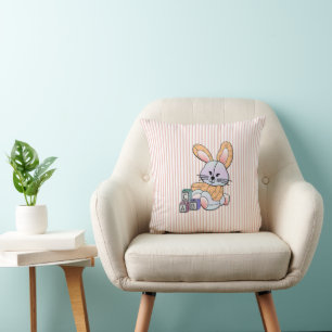 Coussin Art personnalisé pour nurserie rayé rose - Lapin