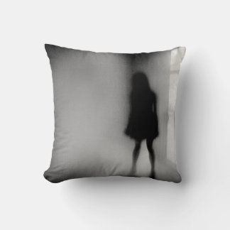 Coussin Au-delà de l'ombre