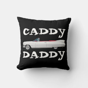 COUSSIN AVEC VOITURE CLASSIQUE À NAGEOIRES CADDY D