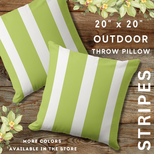 Coussin Awning Vert Et Blanc Léger Feuille Écarté (Green And White Outdoor Striped Throw Pillows 20" x 20")