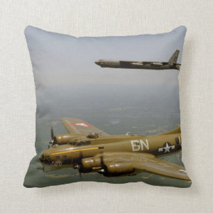 Coussin B17G et B52H en vol