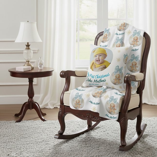 Coussin Baby  boy First Christmas Gingerbread Photo & Name (Créateur téléchargé)