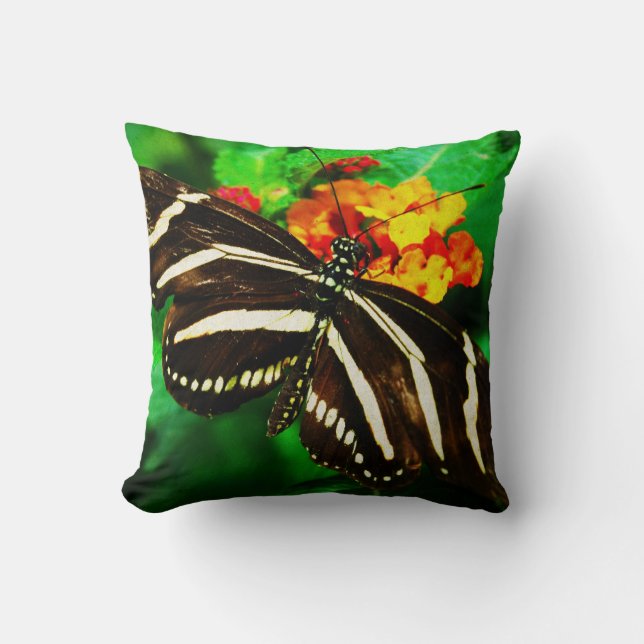 Coussin Bandes blanches noires zèbre papillon photo longue (Recto)