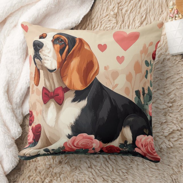 Coussin Basset Hound avec Roses - Saint Valentin (Couverture)