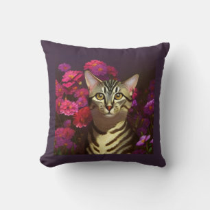 Coussin Beau chat égyptien Mau dans un jardin de nuit