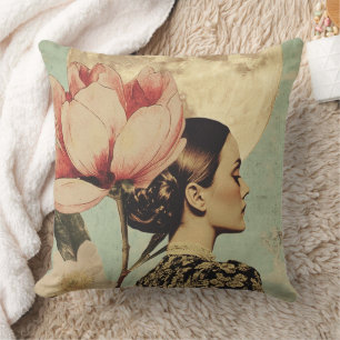 Coussin Beauté Lune - Femme avec Fleur Rose et Lune
