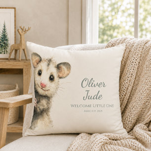Coussin Bébé Opossum Forêt • Nursery Neutre