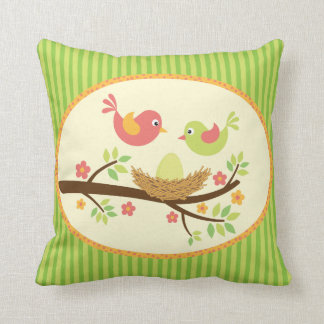 Coussin bienvenu de birdies de bébé de ressort