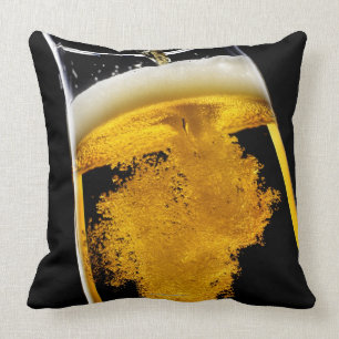 Coussin Bière versé dans le verre