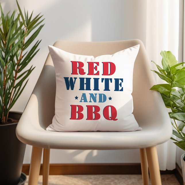 Coussin Blanc rouge et barbecue 4 juillet (Créateur téléchargé)