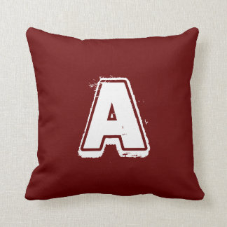 Coussin Blanc rouge foncé affligé de monogramme grunge