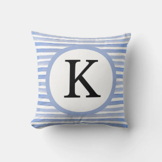 Coussin Bleu Décontracté initial personnalisé