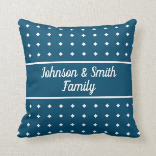 Coussin bleu marine et blanc joli motif, nom de famille