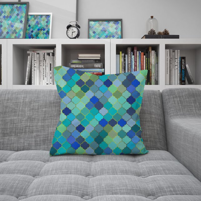 Coussin Blue Aqua Moroccan Mosaic Pattern (Blue Aqua Moroccan Mosaic Pattern Throw Pillow by Looly Elzayat)