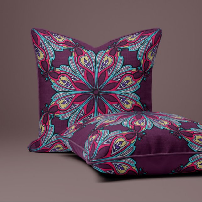 Coussin Boho Bloom in Plum Wine (Créateur téléchargé)