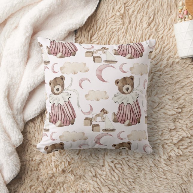Coussin Boho in Neutrals : Baby Bears in Pink Nursery (Couverture)