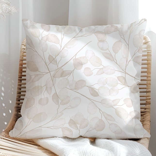 Coussin Boho Neutral Lunaria Lune Violette (Boho Neutral Dry Lunaria Moon Violet Throw Pillow in a sunny rattan armchair)