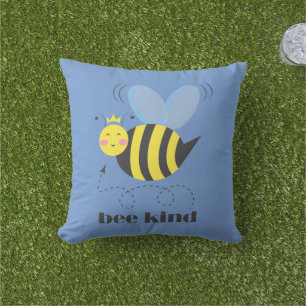 Coussin Bonne princesse d'abeille avec couronne et slogan