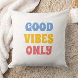 Coussin bonne vibes seulement coloré unique