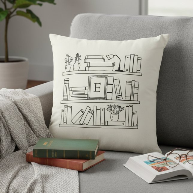Coussin Book Lover's Monogram Throw Pillow (Créateur téléchargé)