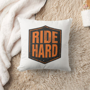 Coussin Bouclier de moto Grunge "Ride Hard"