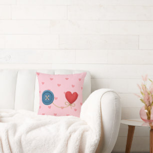 Coussin Bouton et fil d'amour - Design de coeur mignon