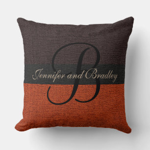 Coussin Brown et brique rouge Élégant Mariage Monogramme