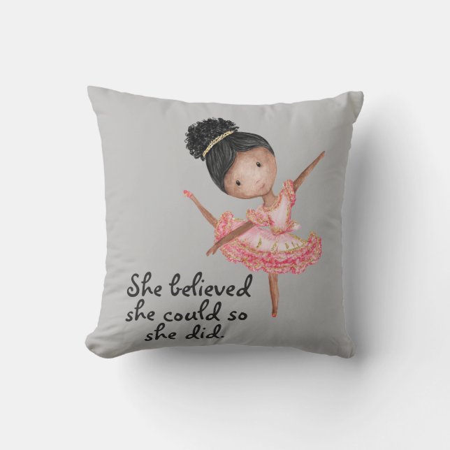 Coussin Brown fille Ballerina avec devis (Recto)